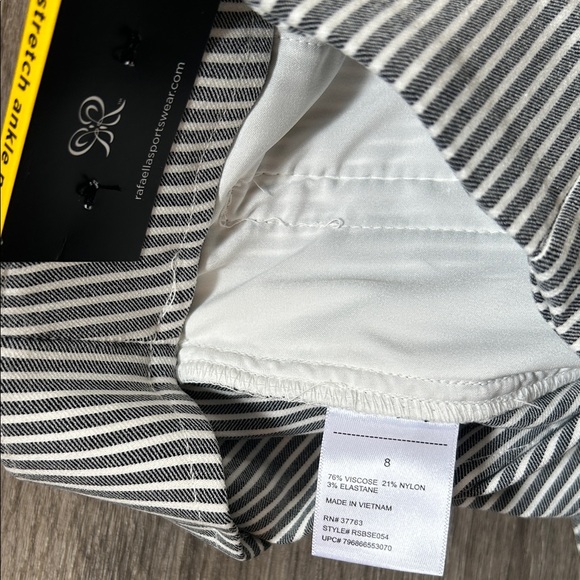 Rafaella Pinstripe Stretch Capris - Picture 8 of 9